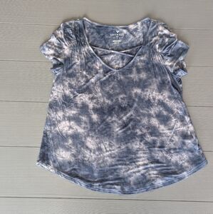 American Eagle Soft & Sexy Blue/White Tie-dye Cross Front Short Sleeve Tshirt S